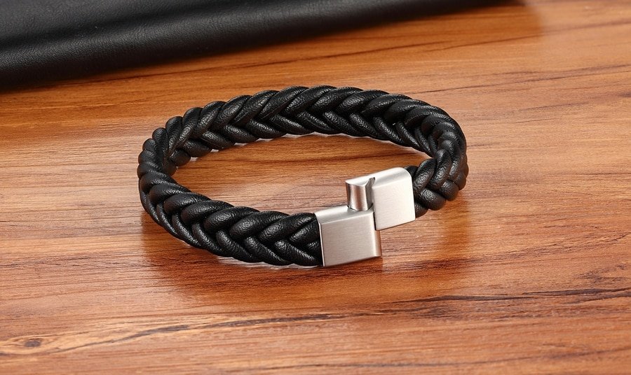 Men's Braided Leather Bracelet